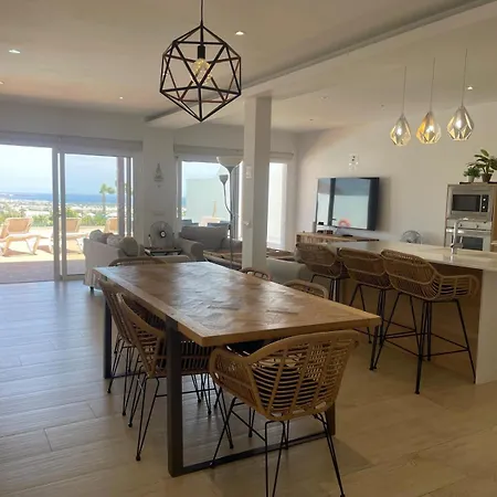 Lanzarote Altos By New Lanzasuites Cassidell Playa Blanca